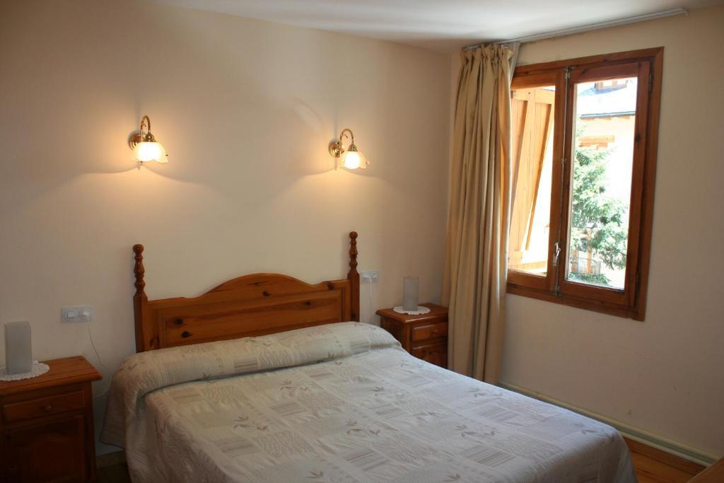 טווסקאן Hotel Llacs De Cardos מראה חיצוני תמונה