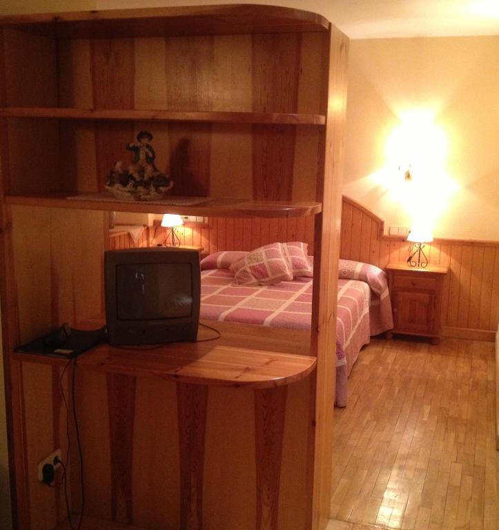 טווסקאן Hotel Llacs De Cardos מראה חיצוני תמונה